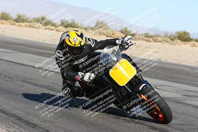 media/Dec-01-2025-Moto Forza (Mon) [[2daa91e15f]]/1-Advanced Group/Session 4 (Turn 10 Inside)/